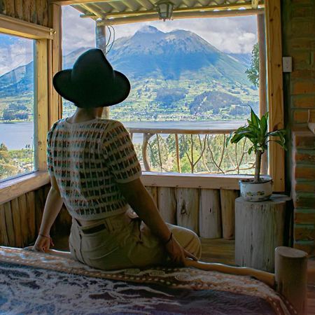 Cabanas Y Glampings Balcon Del Lago Otavalo Exterior photo