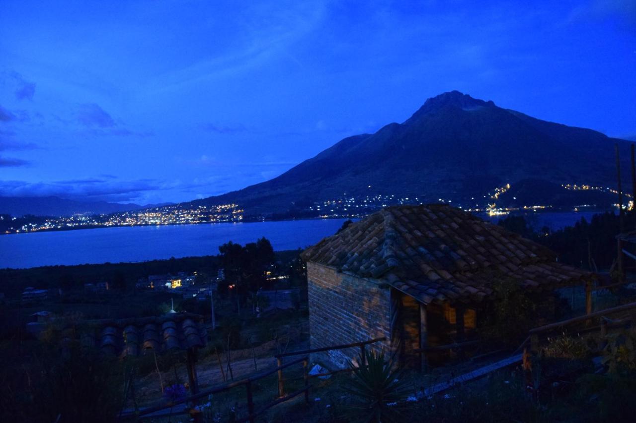 Cabanas Y Glampings Balcon Del Lago Otavalo Exterior photo